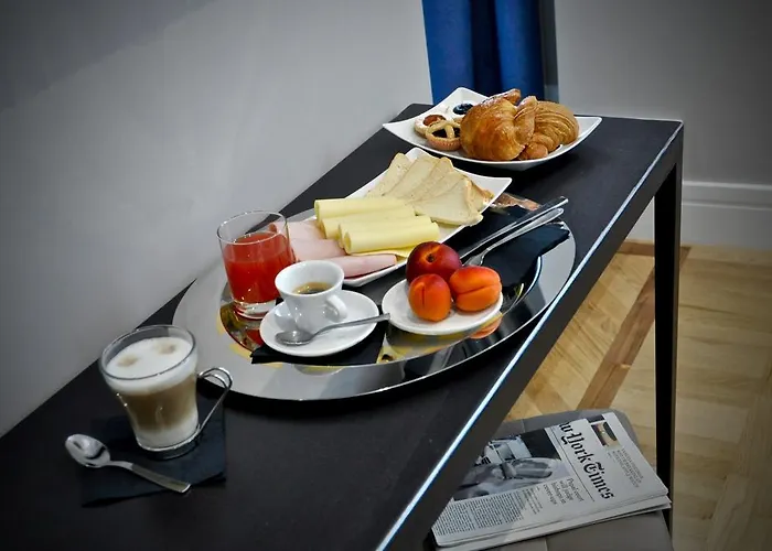 Konukevi Place 24 & Wellness 4*