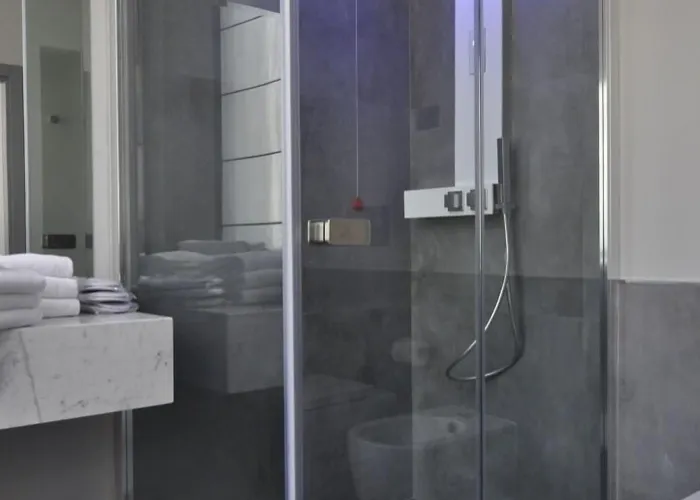 Place 24 & Wellness Konukevi Roma