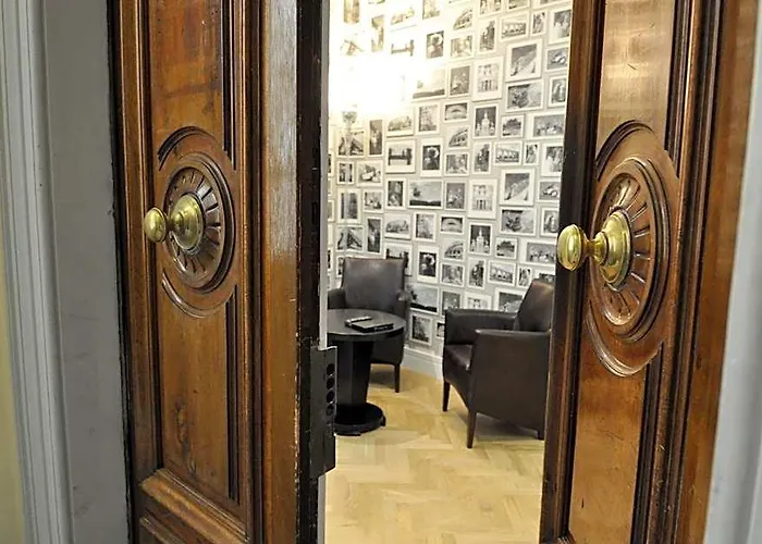 Place 24 & Wellness Konukevi Roma