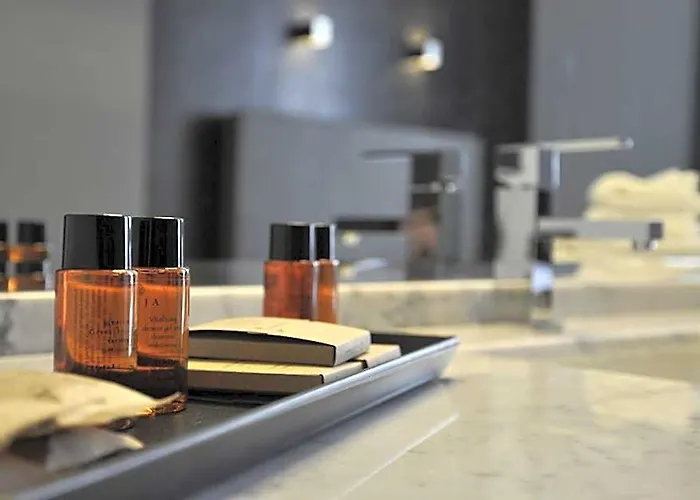 Place 24 & Wellness 4* Roma